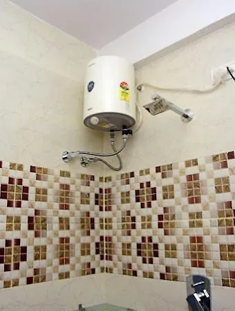 Ethiraj Stay Inn Guest House Mahabalipuram Exterior photo