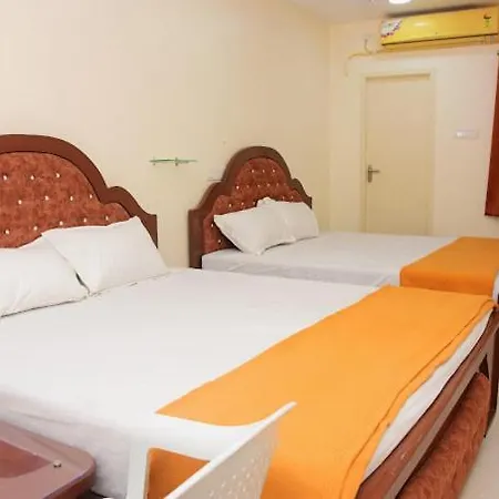 Ethiraj Stay Inn Guest House Mahabalipuram Exterior photo