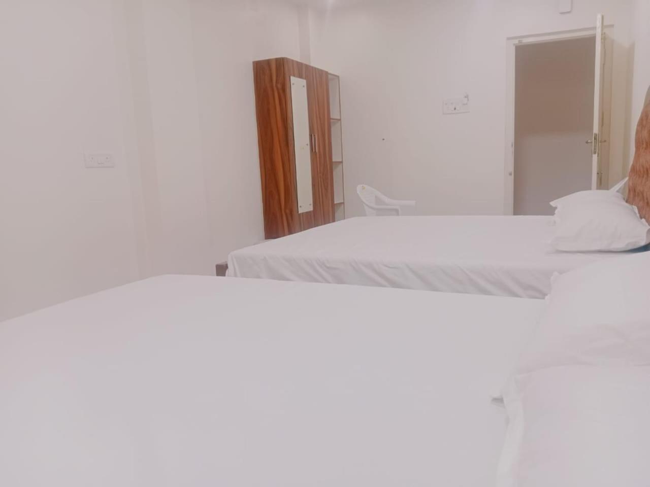 Homestay Ethiraj *