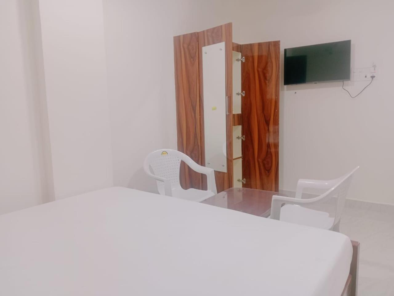 Ethiraj Homestay